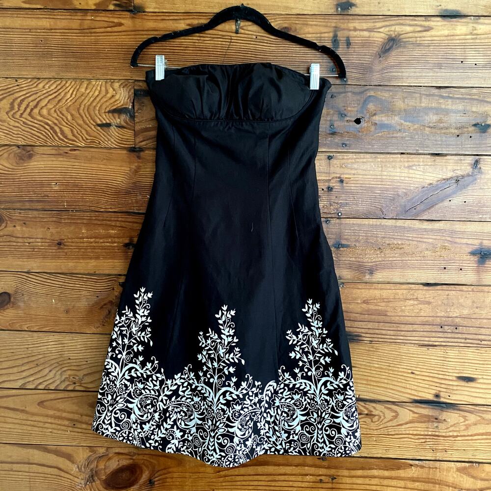 White House Black Market 100% Cotton Black Strapless Dress size 2